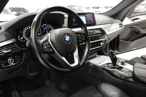 BMW 530 bild 10