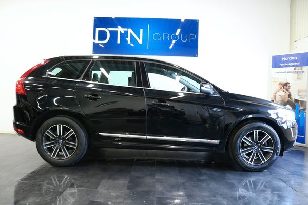 Volvo XC60 D4/AWD/Geartronic/Classic/Summum/Drag/Fullserc/Nybes/SV - 2017