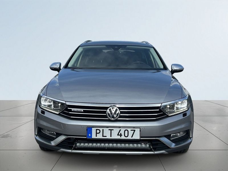 Volkswagen Passat bild 2