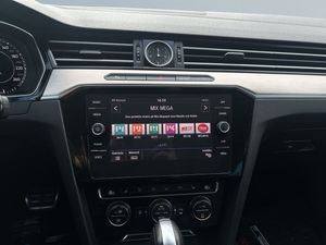 Volkswagen Passat bild 15
