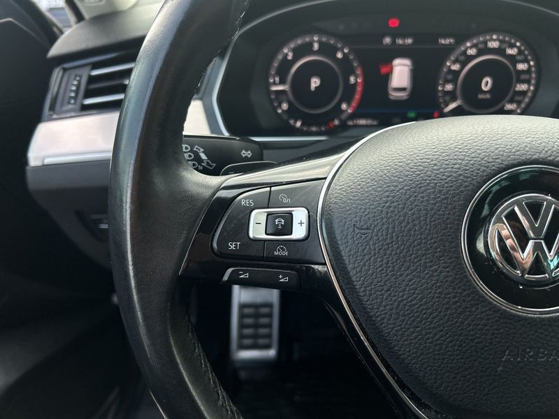 Volkswagen Passat bild 19
