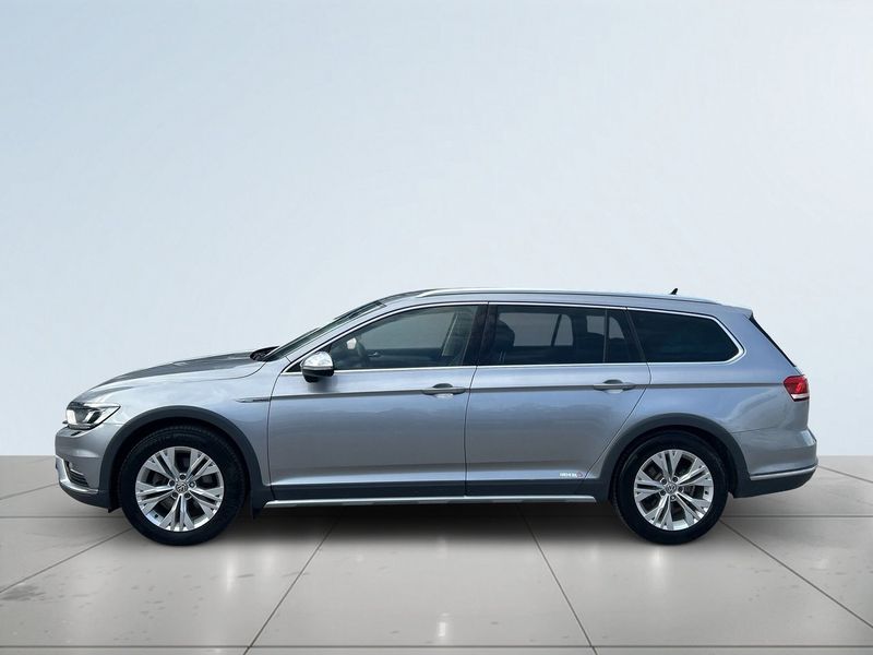 Volkswagen Passat bild 4