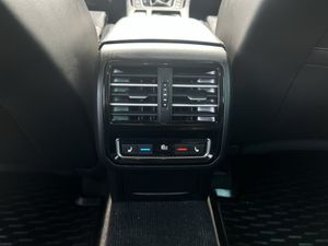 Volkswagen Passat bild 17