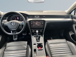 Volkswagen Passat bild 8