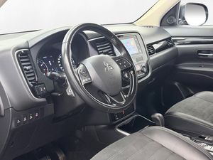 Mitsubishi Outlander bild 14