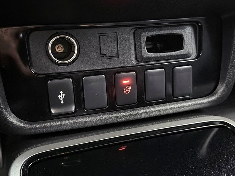 Mitsubishi Outlander bild 26