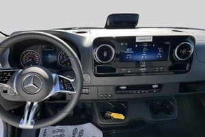 Mercedes e-Sprinter bild 7