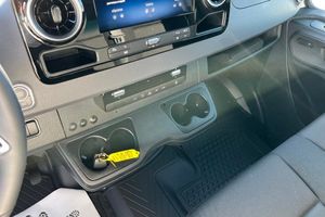 Mercedes e-Sprinter bild 12