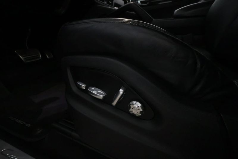 Porsche Cayenne bild 32