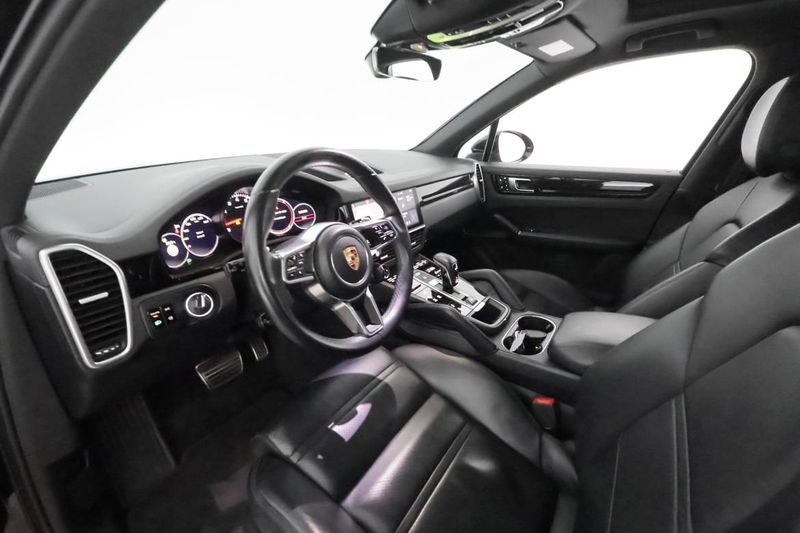 Porsche Cayenne bild 13