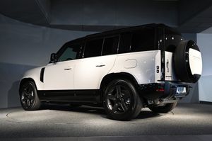 Land Rover Defender bild 4