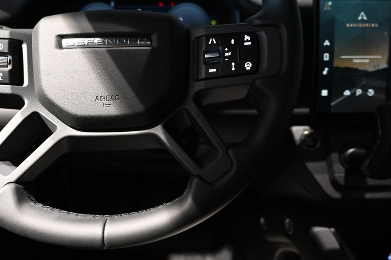 Land Rover Defender bild 18