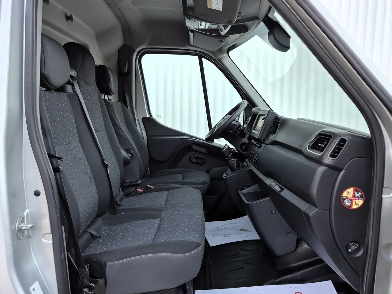 Vehicle image 23