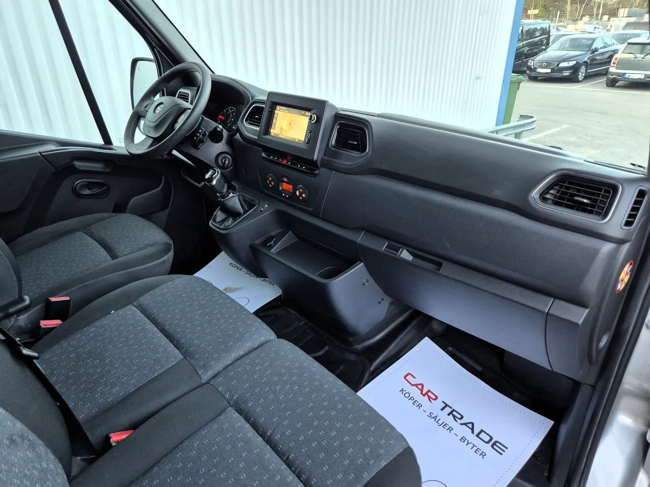 Vehicle image 22