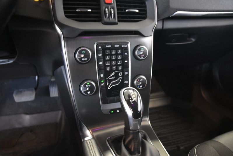 Volvo V40 bild 11