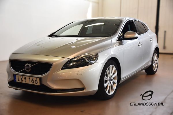 Volvo V40 D3 Geartronic Momentum - 2014