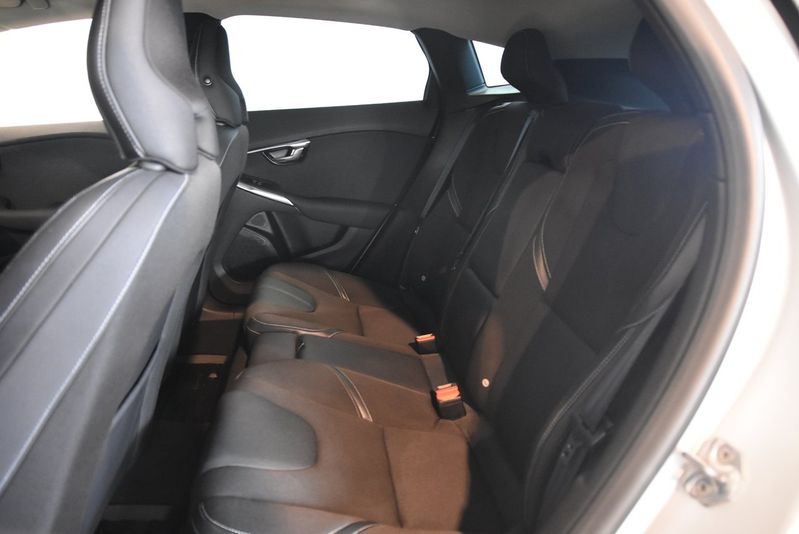 Volvo V40 bild 12