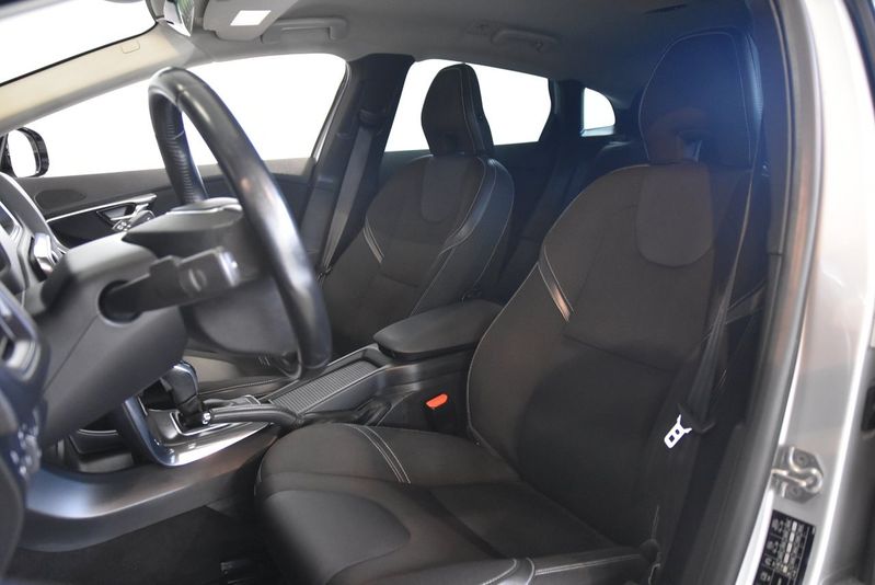 Volvo V40 bild 6