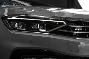 Volkswagen Passat bild 13