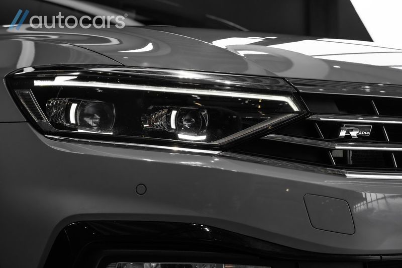 Volkswagen Passat bild 13