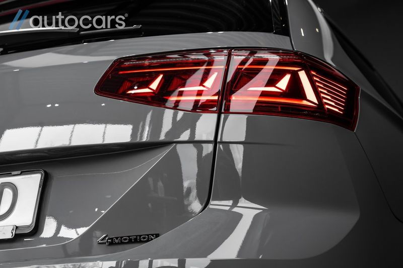 Volkswagen Passat bild 15