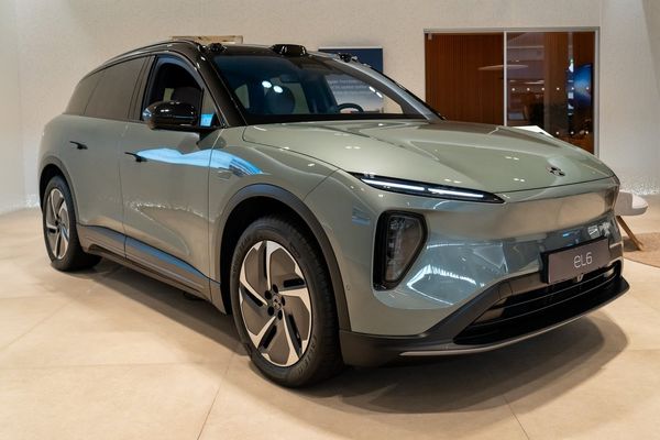 NIO EL6 100 kWh/AWD/490HK/Head up/360°/Pano - 2023