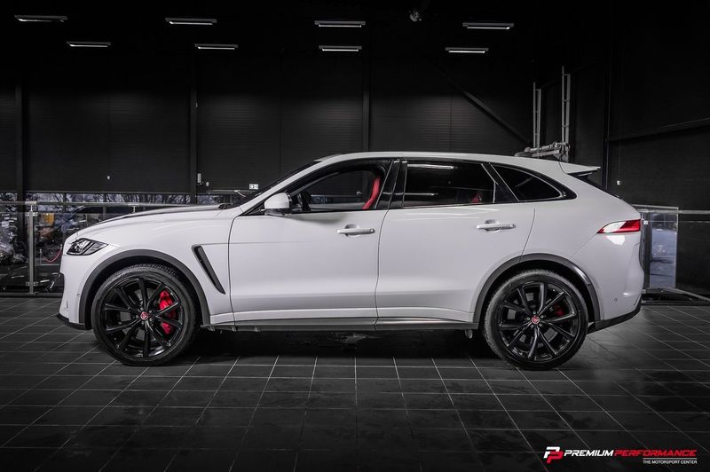 Jaguar F-Pace bild 6