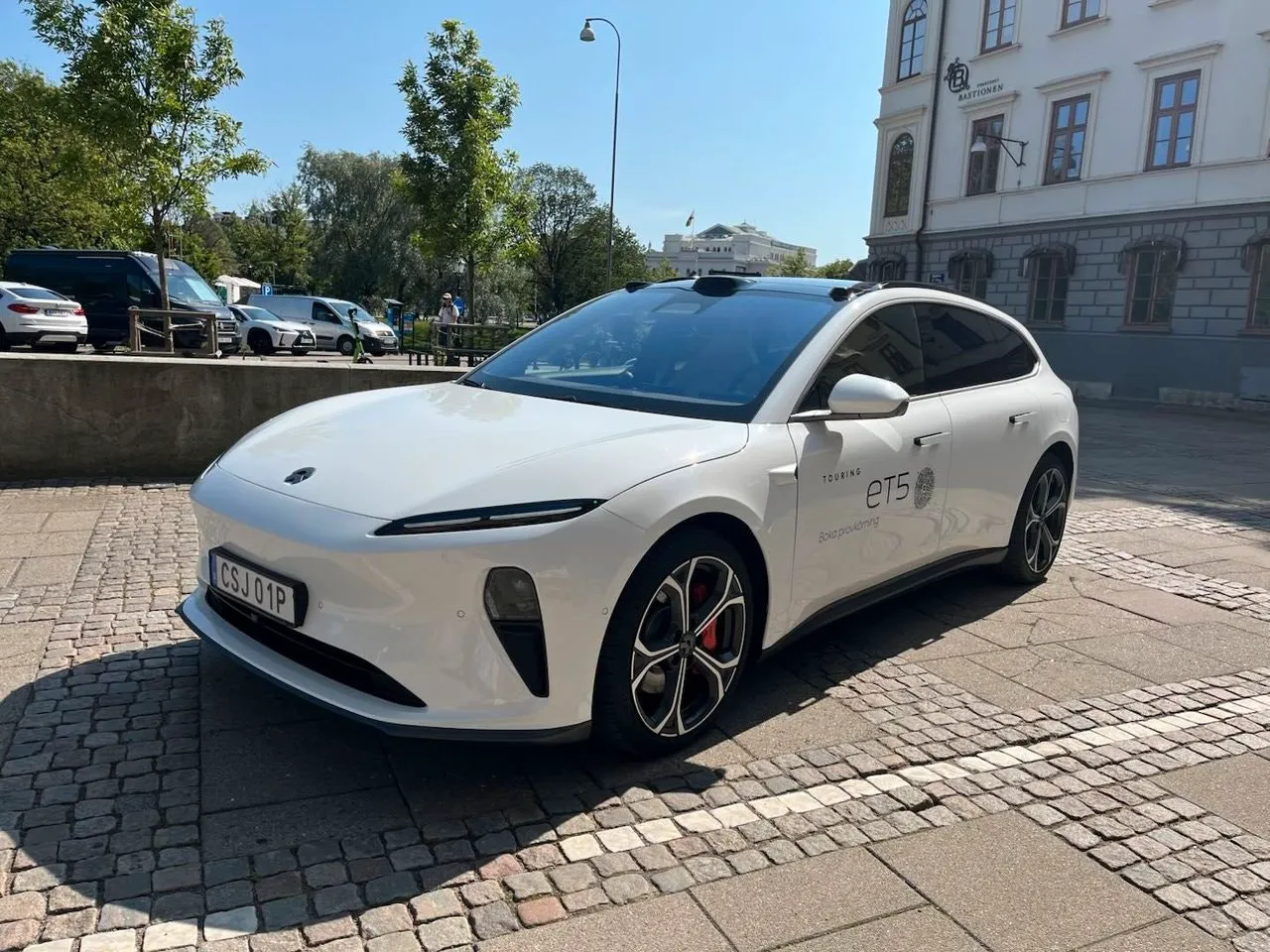Vehicle image 1