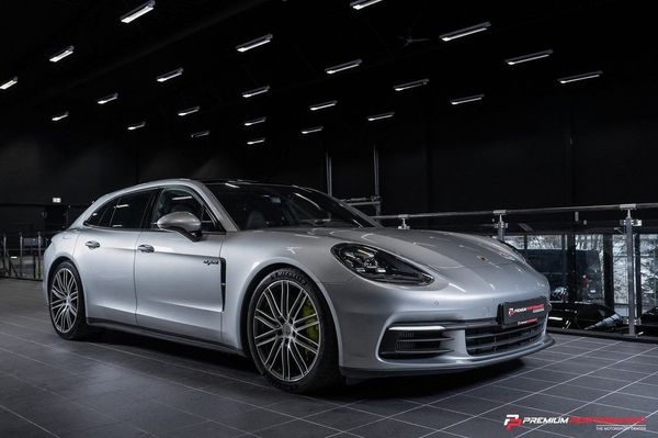 Porsche Panamera 4 E-Hybrid Sport Turismo |Pano|HuD|21"|Bose|SoftClose| - 2019