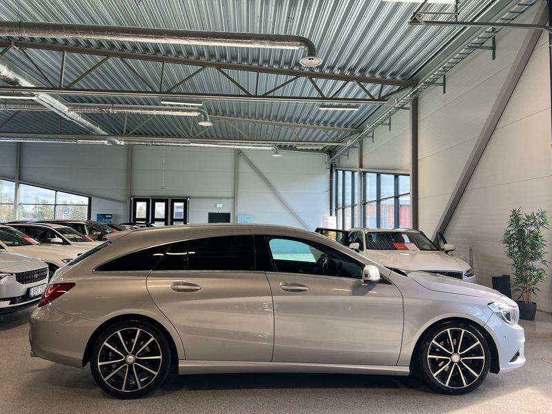 Mercedes CLA220 bild 2