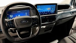 Ford Custom bild 4