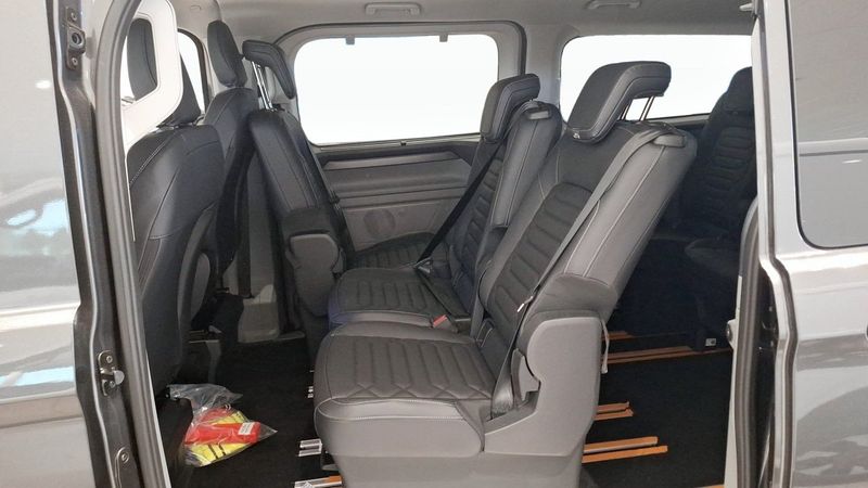 Ford Tourneo Custom bild 5