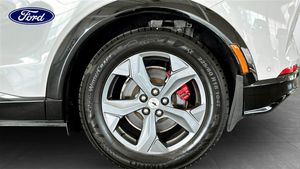 Ford Mustang Mach-E bild 9