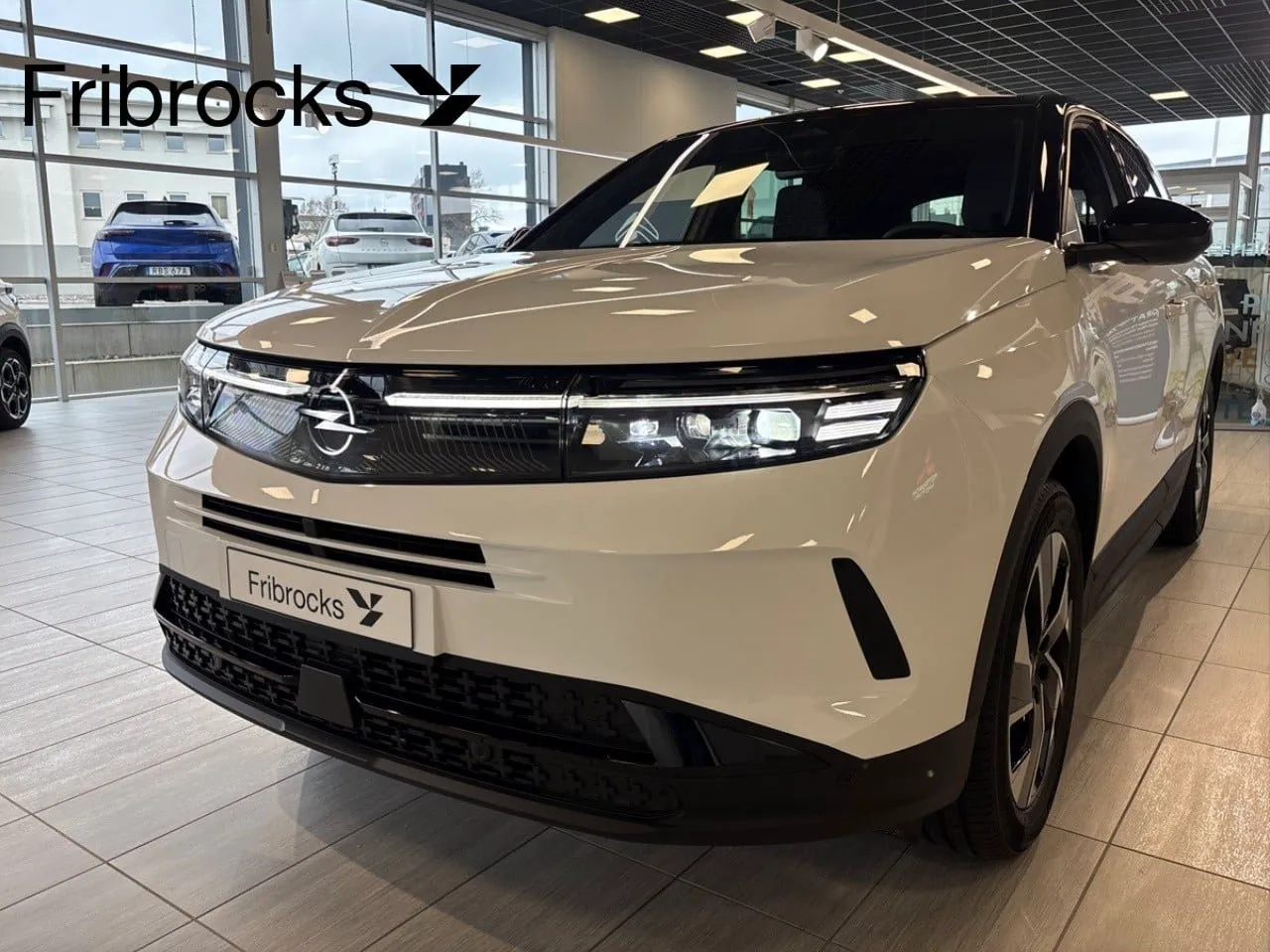 Vehicle image 16