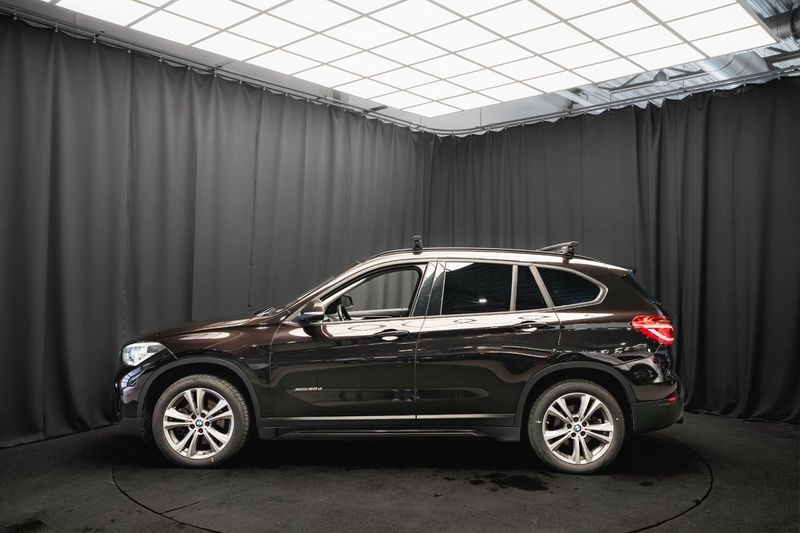 BMW X1 bild 8
