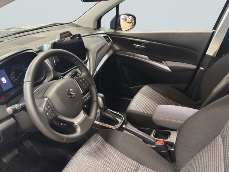 Suzuki S-CROSS bild 8