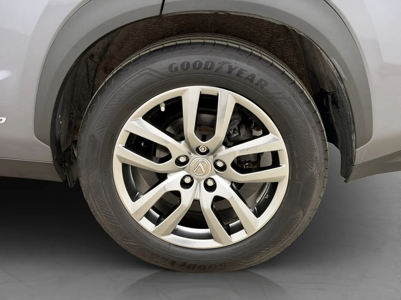 Vehicle image 33