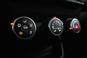 Renault Express bild 16