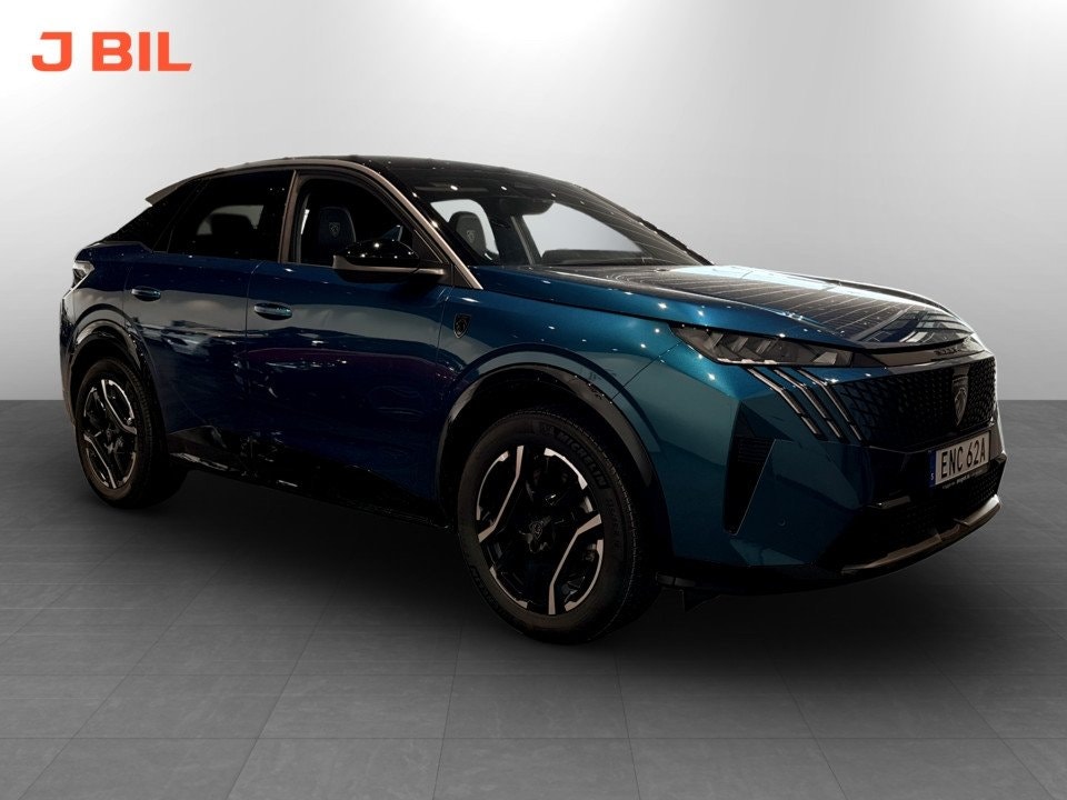 Peugeot e-3008