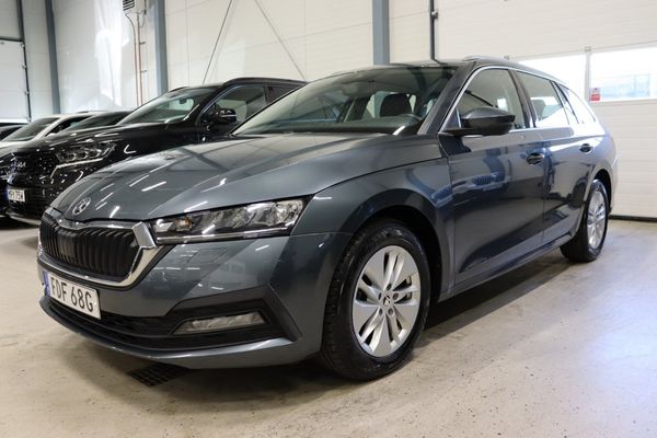 Skoda Octavia Kombi 2.0 TDI Ambition Cockpit P-Sensorer M-Värm 150hk - 2021