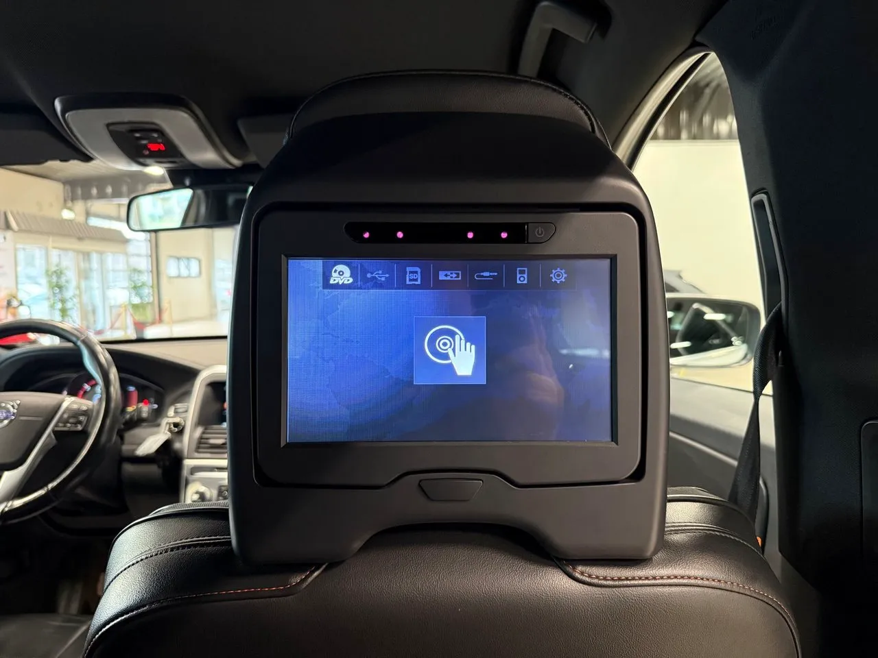 Vehicle image 20