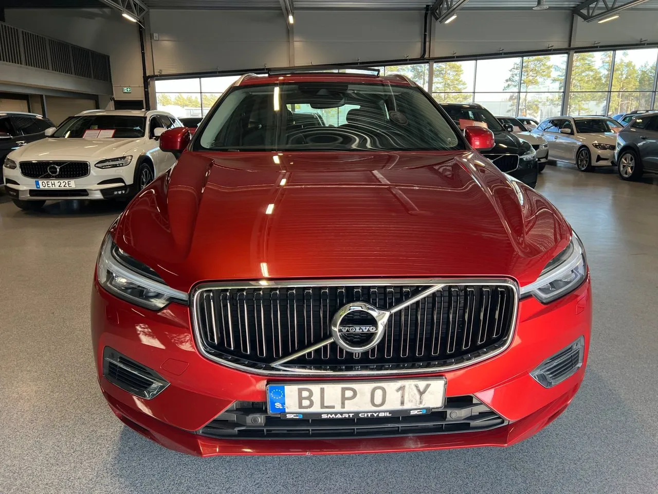 Vehicle image 8