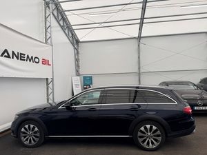 Mercedes E220 bild 9