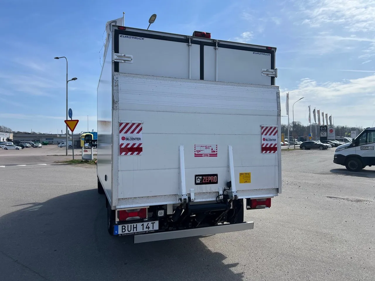 Vehicle image 31