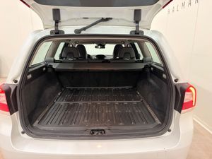 Volvo V70 bild 8