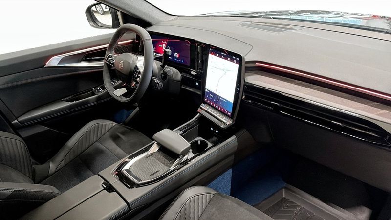 Renault Rafale bild 13