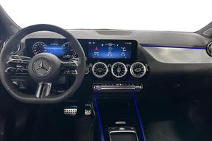 Mercedes GLA250 bild 6