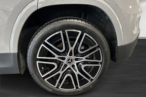 Mercedes GLA250 bild 9