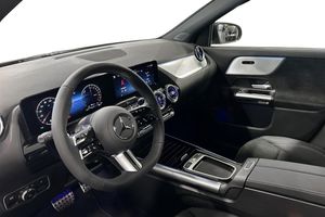 Mercedes GLA250 bild 7