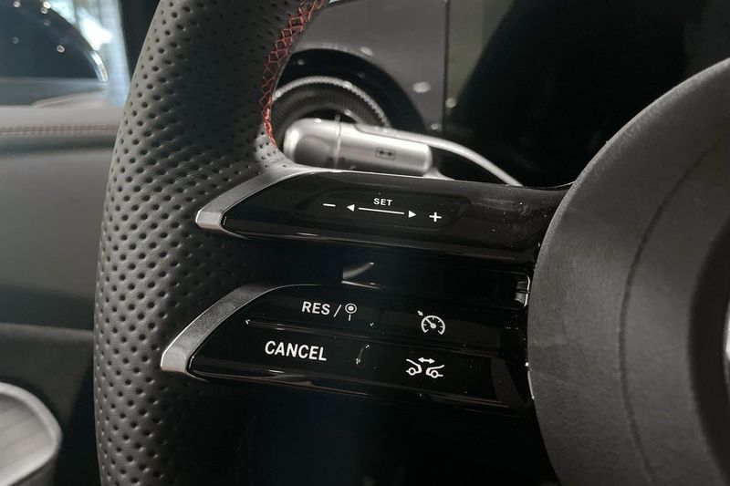 Mercedes CLA250 bild 13